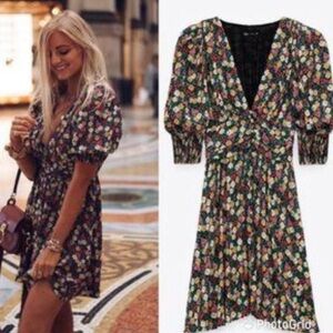 Zara floral deep v-neck mini dress size XS NWTS